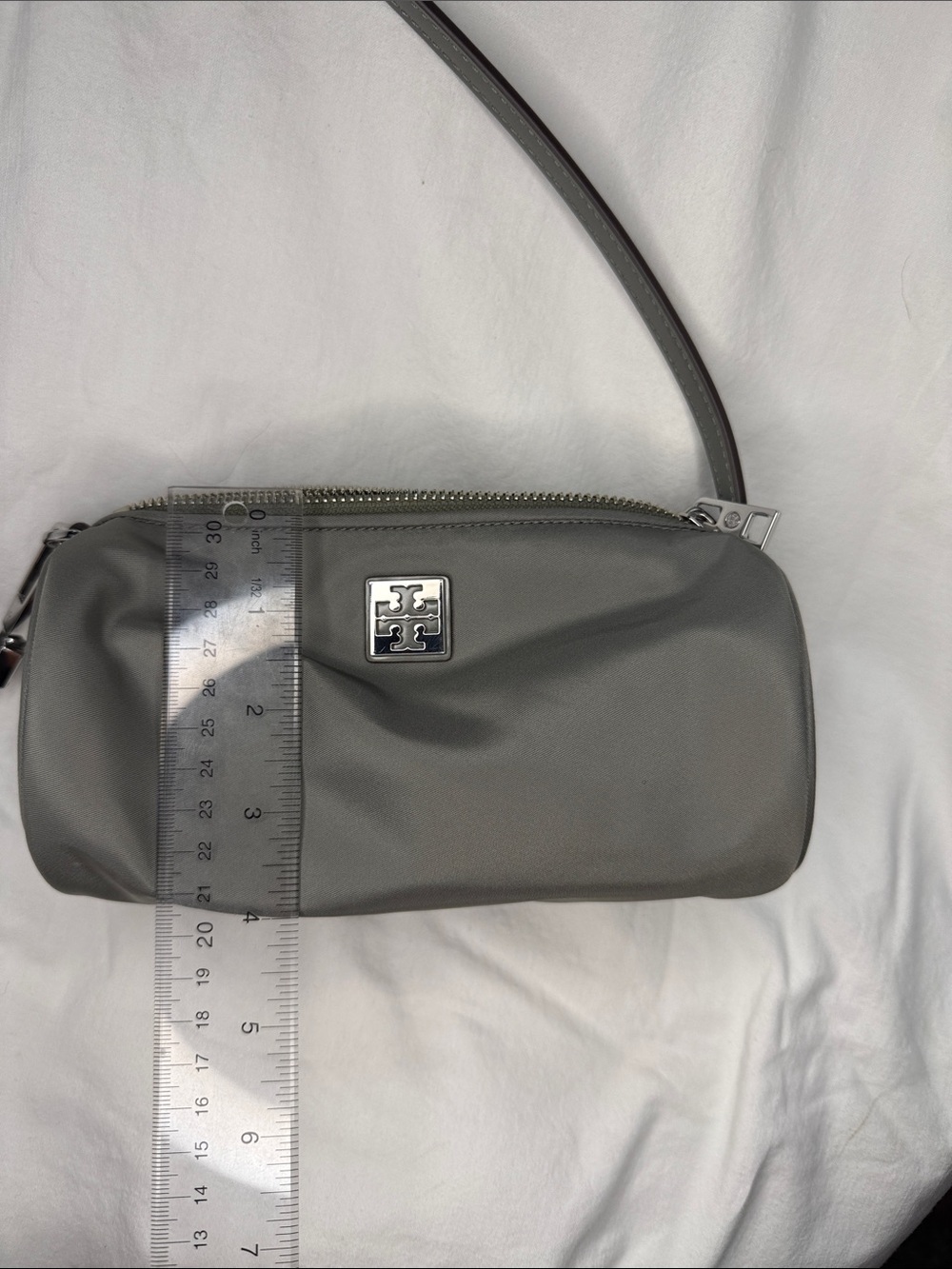 Tory Burch Olive Gray Nylon Shoulder Bag with Silver Logo NWOT - Picture 9 of 10